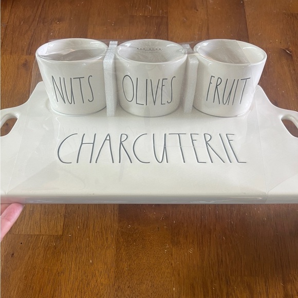 Rae Dunn CHARCUTERIE BOARD w/ Handles Cheese 3 Bowls Cups Nuts Olives Fruit  16" - Picture 1 of 4